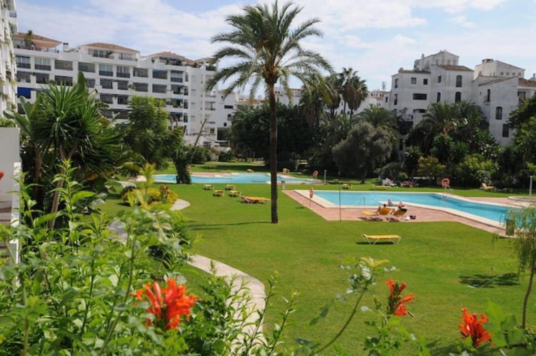 Appartamento Puerto Banus Marbella Esterno foto